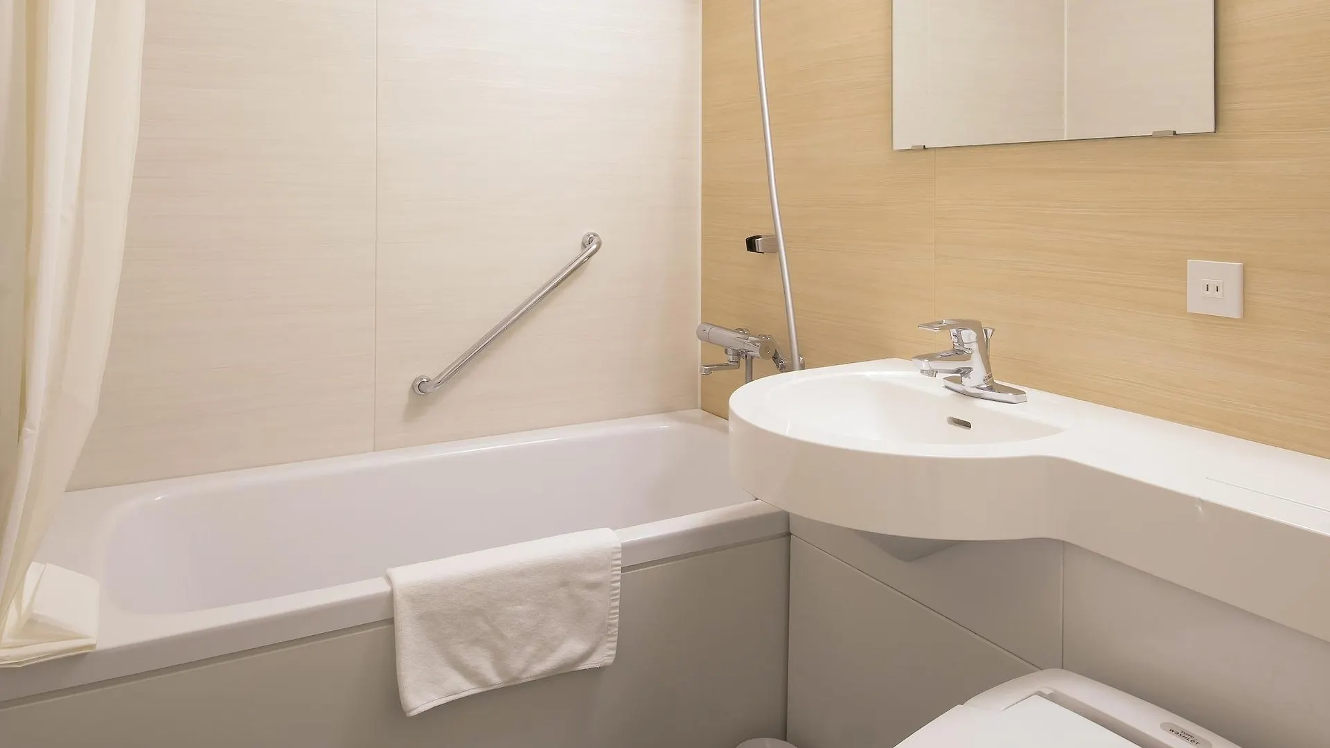 Hotel Keihan Yodoyabashi Osaka Japan