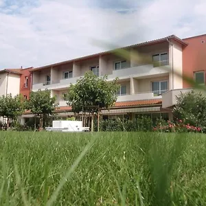 *** Hotel Le Chatard France